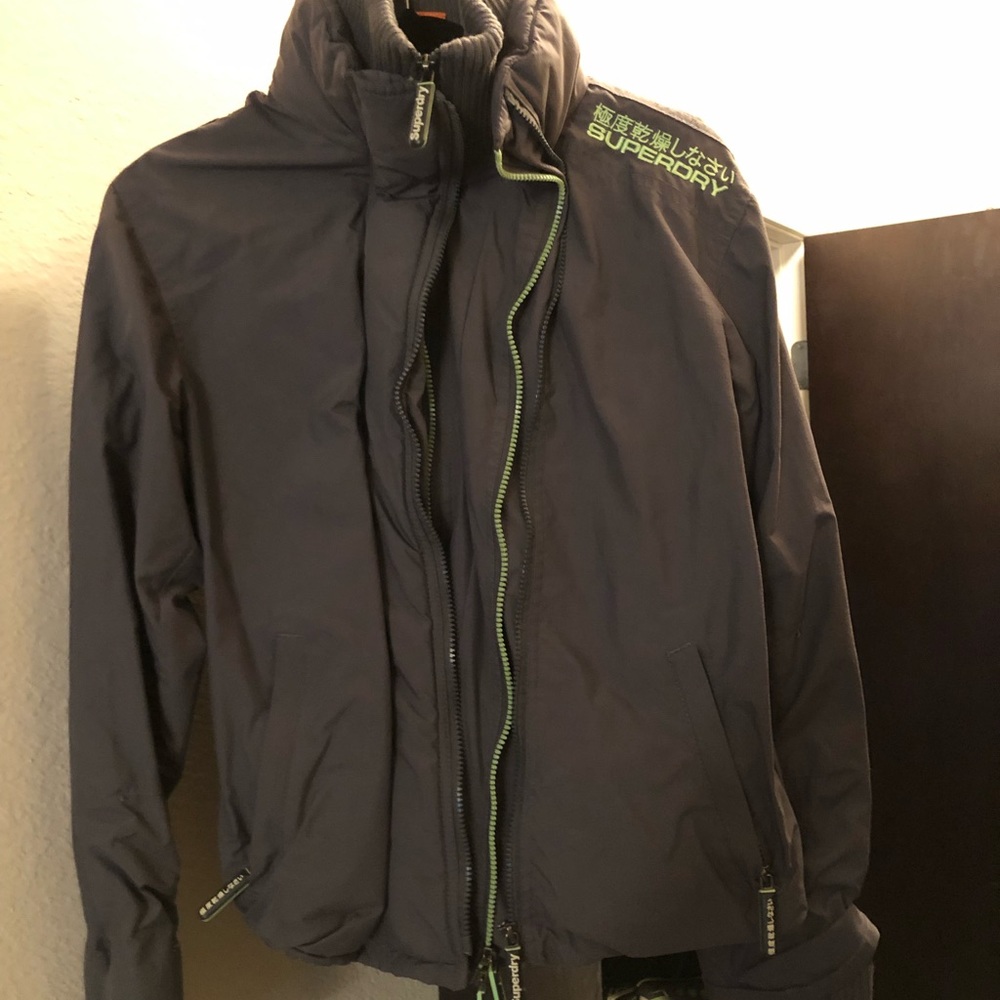 Superdry Jacket - Small - Grey/Green